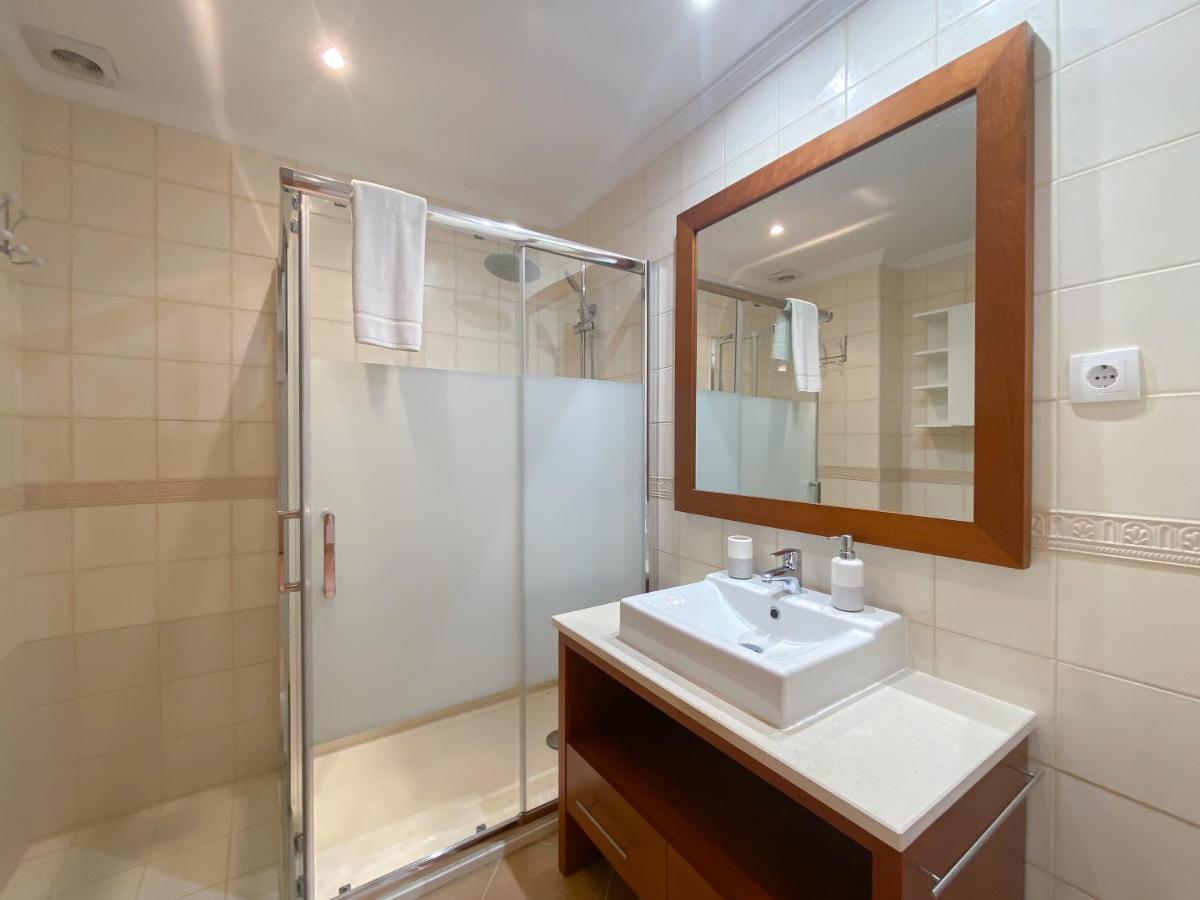 Charming Apartment With Panoramic View And Pool #1932 Lagos Kültér fotó
